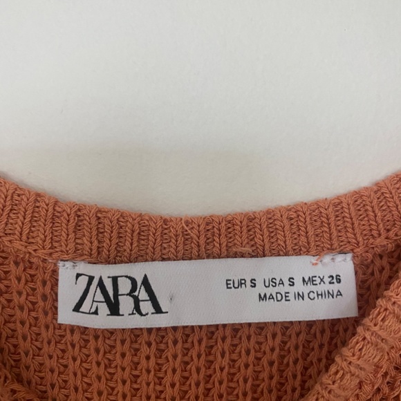 coral tank top - Picture 2 of 3